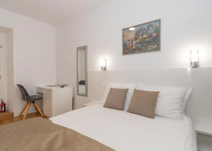 Il Cetro Гостевой дом Сплит